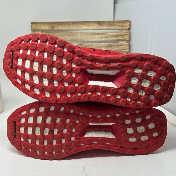 Adidas Ultra Boost All-Red Athletic Sneakers Size 10 main image 6